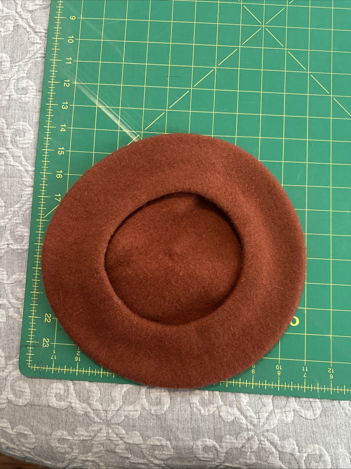 composition wool rust colored beret hat with cat … - image 6