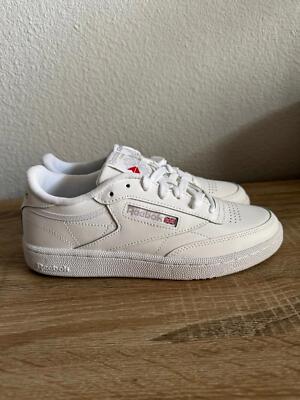 New Wo box Reebok Classic Club C 85 White sneaker Tennis Shoes Gum Women 8