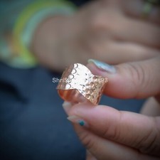 Hammered Dainty Pure Solid Copper Arthritis Pain Women Hammered Wave Band Ring