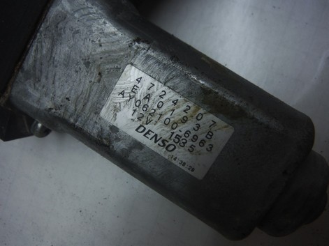 2006 CHRYSLER SEBRING GTC DRIVER FRONT WINDOW REGULATOR MOTOR OEM 2001 2002 - Picture 7 of 9