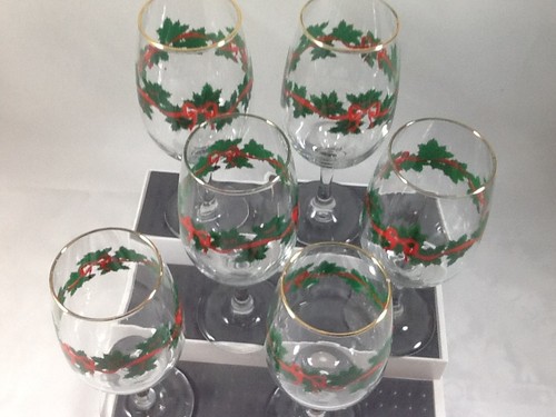 Vintage Libbey Holiday Christmas Garland Red Ribbon Gold Trim Wine Glass - Picture 7 of 11