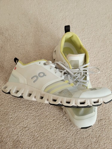 On Cloud X Shift Vapor Mujer’s EE. UU. 8 Zapatos para Correr Multicolores Atléticos