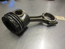 Piston and Connecting Rod Standard For 10-14 Volkswagen Jetta  2.0  Diesel