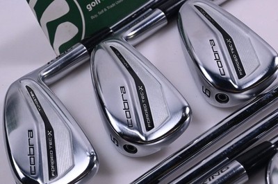 Cobra Forged Tec X 2022 Eisen / 4-PW / Stiff Flex KBS Tour 90 Schäfte