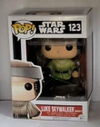 Funko Pop! Vinyl: Star Wars - Luke Skywalker (Endor) #123
