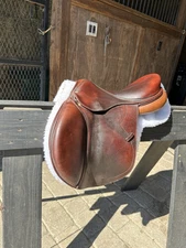 Devacoux Biarritz 2012 - 16.5" English Saddle - Brown