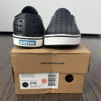 Native Miles Kids Slip-On Casual Shoes Black/White US 10 (C10) New Box