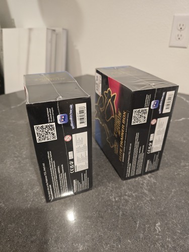 Pokémon TCG: Crown Zenith Elite Trainer Box 2x Gamestop Stickers - 20 Packs - Bild 6 von 6