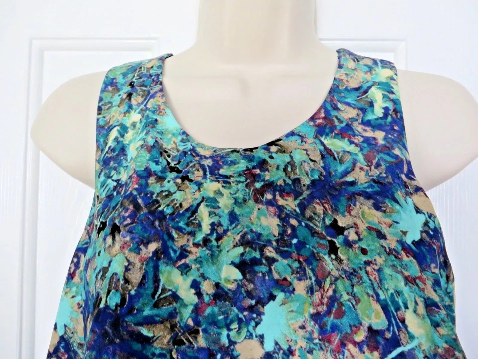 Vestido Princesa Vera Wang 3 Niveles Volantes Estampado Verde Azulado Negro Malla Cintura Punteada Usado en Excelente Condición Foto 2 de 4