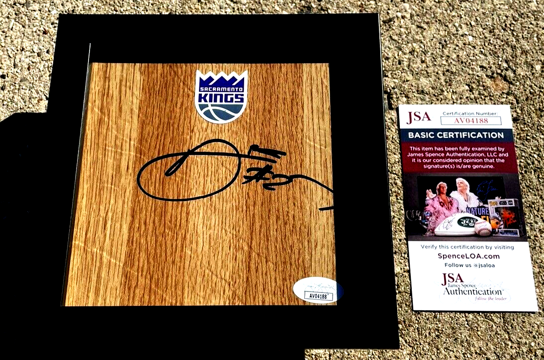 DEVIN CARTER Kings SIGNED & FRAMED Floor JSA COA Sacramento Providence 