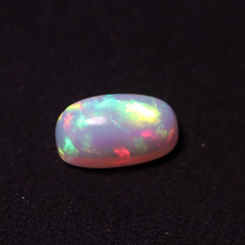 3.8 Cts 14x7.9x6.3 MM Natural AAA Green Red Yellow Fire Ethiopian Opal Cabochon - Bild 8 von 8