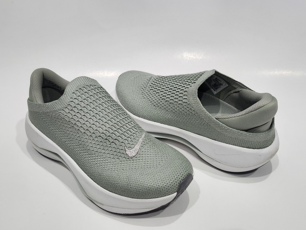 Nike Women's Reina Easyon 'Jade Horizon' (FN0345-300) Size 10.5 US