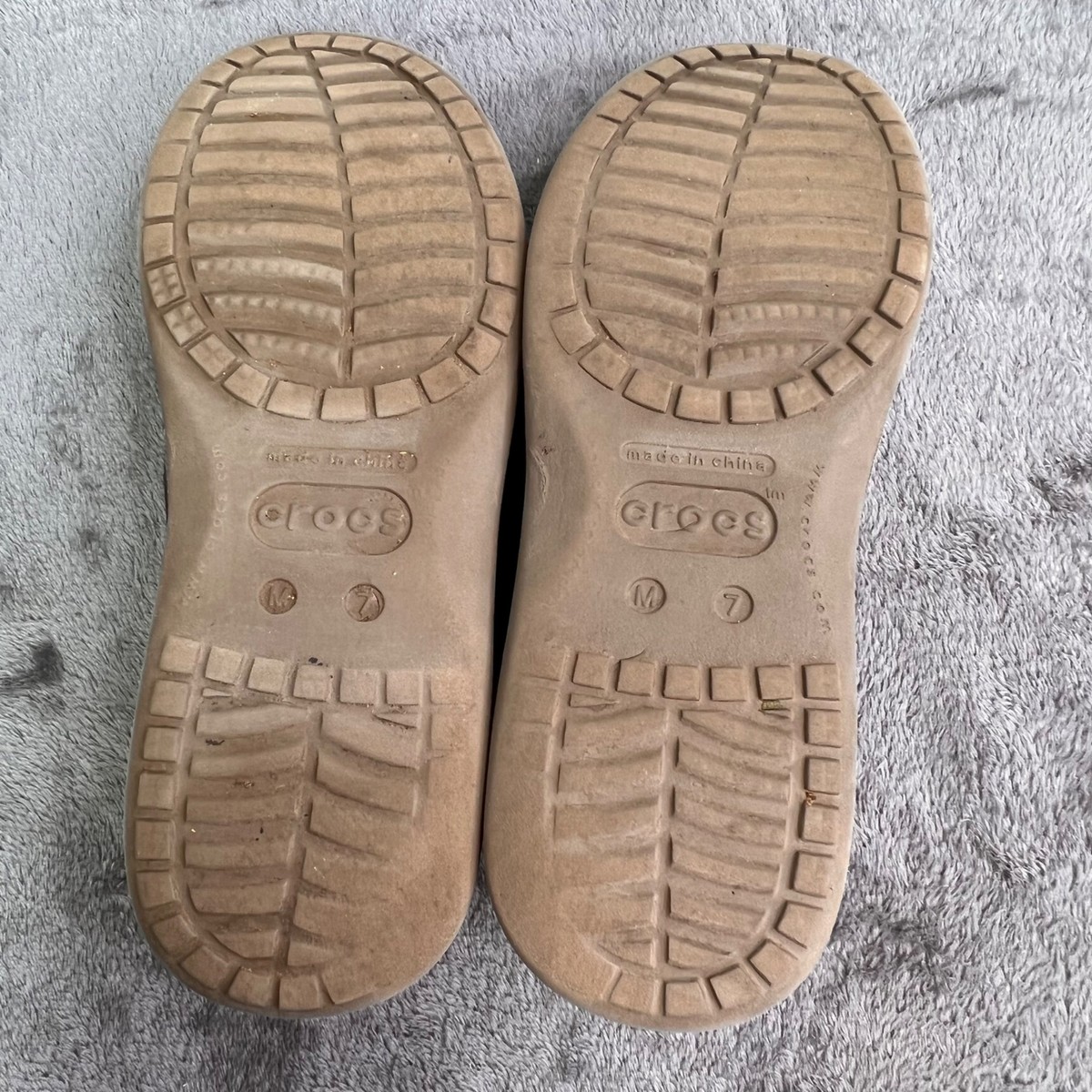 Crocs Santa Cruz Slip on Loafer Shoes size 7 Men Brown Canvas 202056 Crocs Santa Cruz Men main image 2