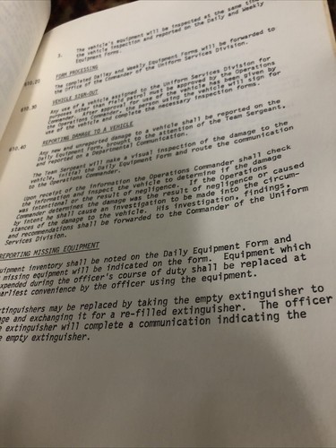 Glendale Polizei Handbuch 70er Jahre Oldtimer Polizei Motorrad Offizier - Bild 15 von 20