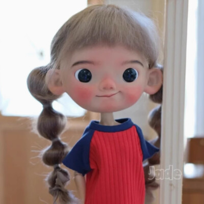 1/8 BJD Doll Resin Joints Lovely Girl w/Face Makeup Eyes Bare Doll Handmade Gift