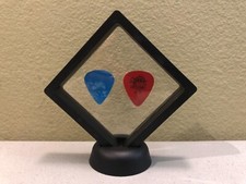 Floating 2 Guitar Pick Bass Pick Black Display Frame Case w/Stand