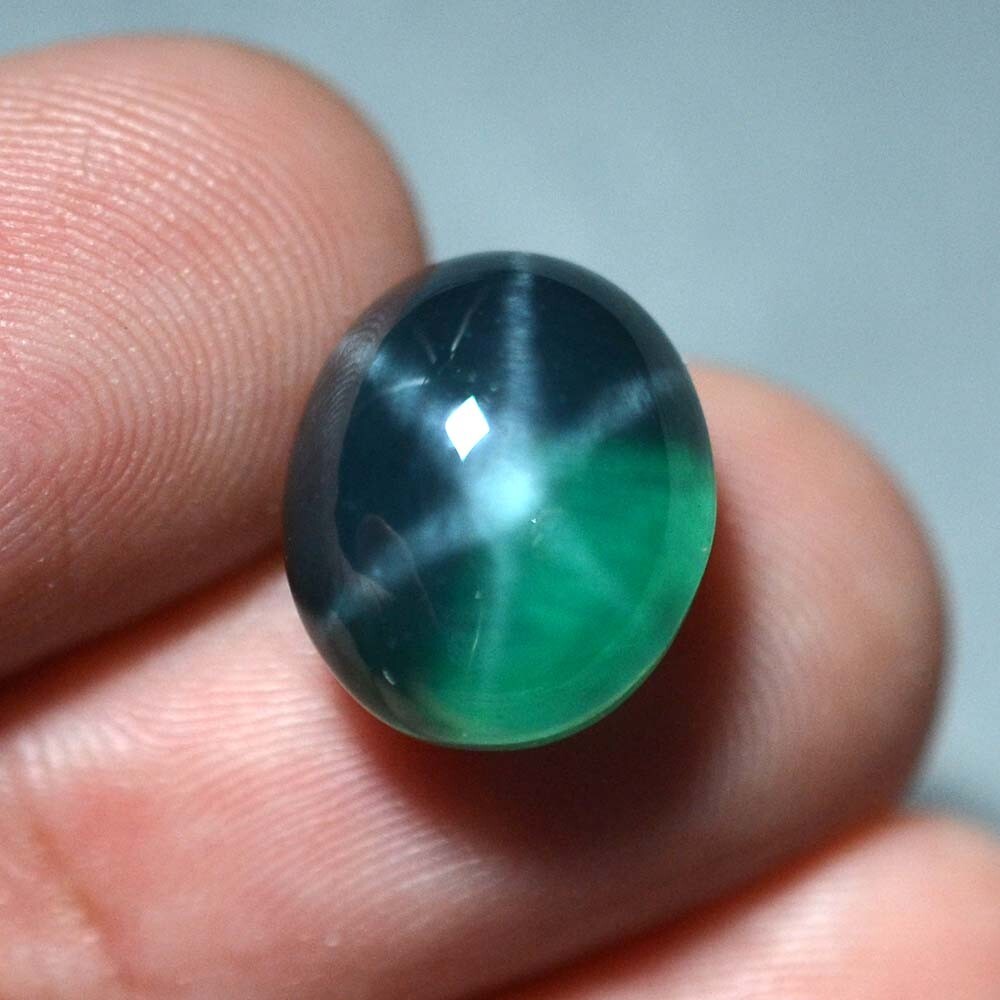 15.95 Ct 13.5x11.5 MM Emerald Green Star Sapphire 6 Ray Lab