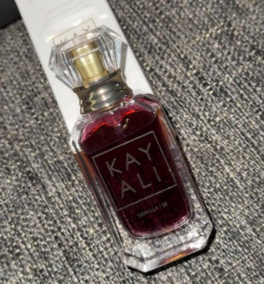 NIB 100% Authentic KAYALI VANILLA | 28 Eau de Parfum Travel Spray, 0.33oz