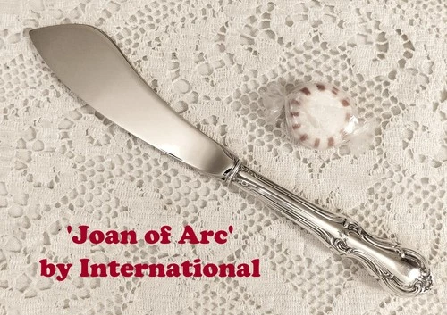 Joan of Arc (1940) ~ Master Butter Server/Knife (7") ~ International Sterling