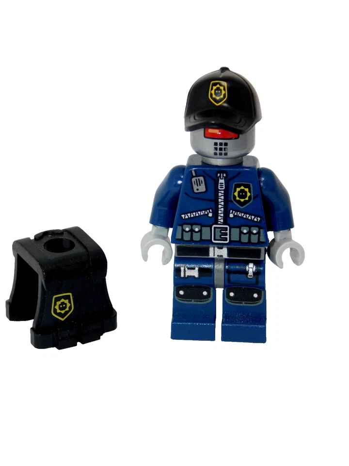 LEGO Robo SWAT with Cap & Body Armor Minifigure Batman Car Chase Police (70819) - Image 3 of 4