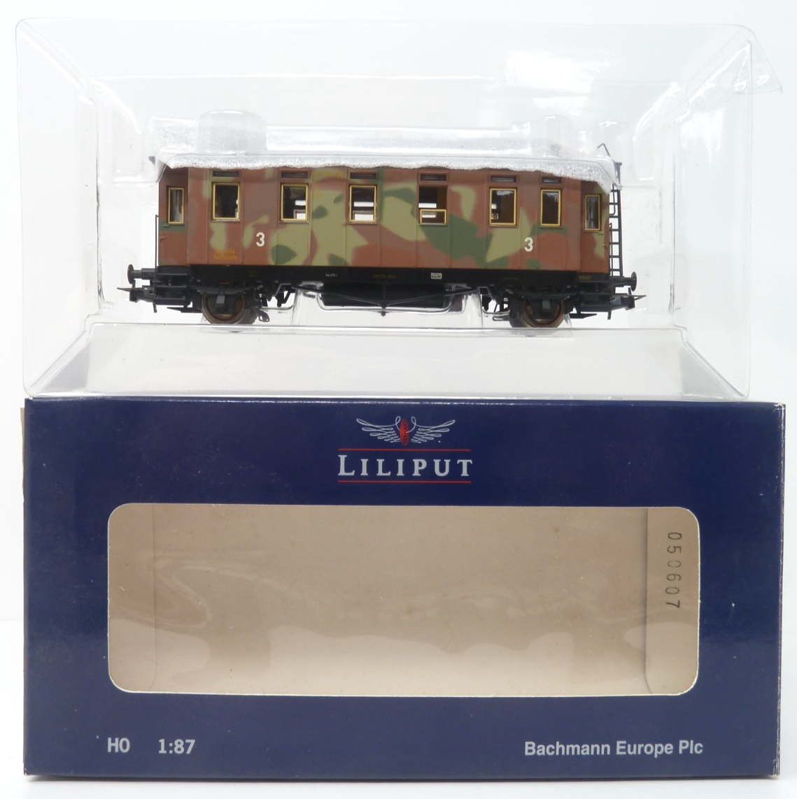 LILIPUT L327398 Camouflage 3rd Class Passenger Coach DR Epoch II HO Gauge