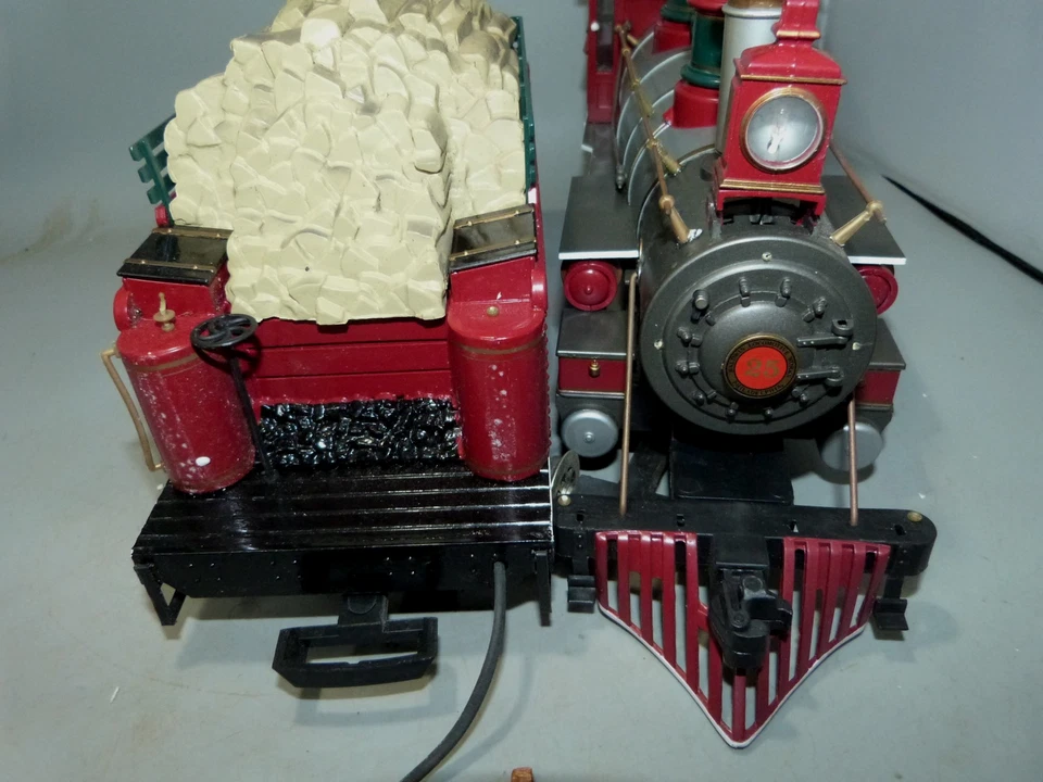 G Scale Bachmann Christmas Steam Train Set - Image 4 of 4