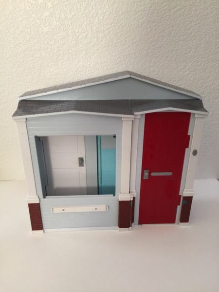 barbie totally real doll house
