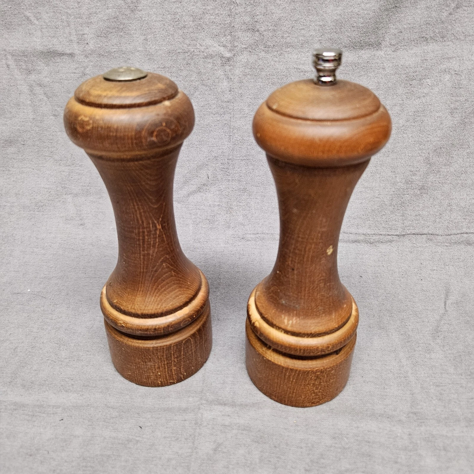 Vintage Olde Thompson 7.5" Salt and Pepper Mill Grinder Maple Wood