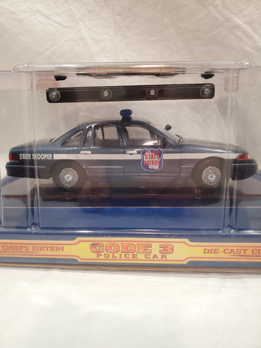 Vintage Die-Cast Wisconsin Crown Victoria Code 3 Cruiser & Patch Original Box - Picture 5 of 7