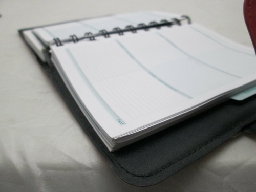 Mead Compact Planner Organizer Ring Binder 6" x 5" - Picture 4 of 9