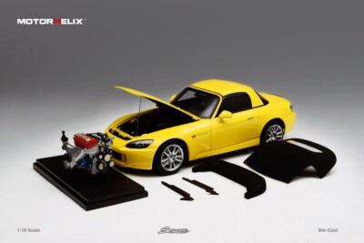 Modèle Réduit Honda S2000 AP2 Limited 1/18 Motorhelix - Noir/Blanc/Jaune, Diecast Neuf