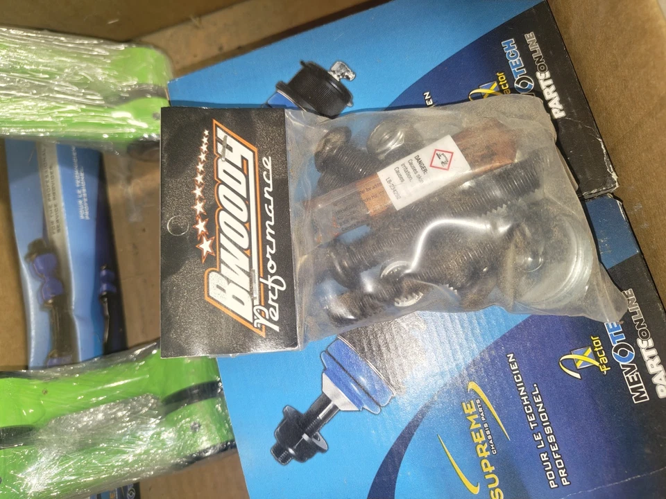 Srt8 大切诺基底盘套件 — 第 3/4 张图片