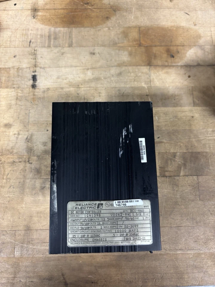 Controlador de motor Reliance elétrico DC1-46U DC 1PH 115/230V 12.5A 50/60Hz USADO - Imagem 2 de 4