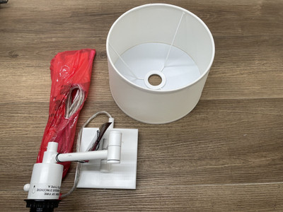 Robert Abbey 1806 Real Simple 11'' Swinger Wall Sconce/Monte Blanc Shade *READ*