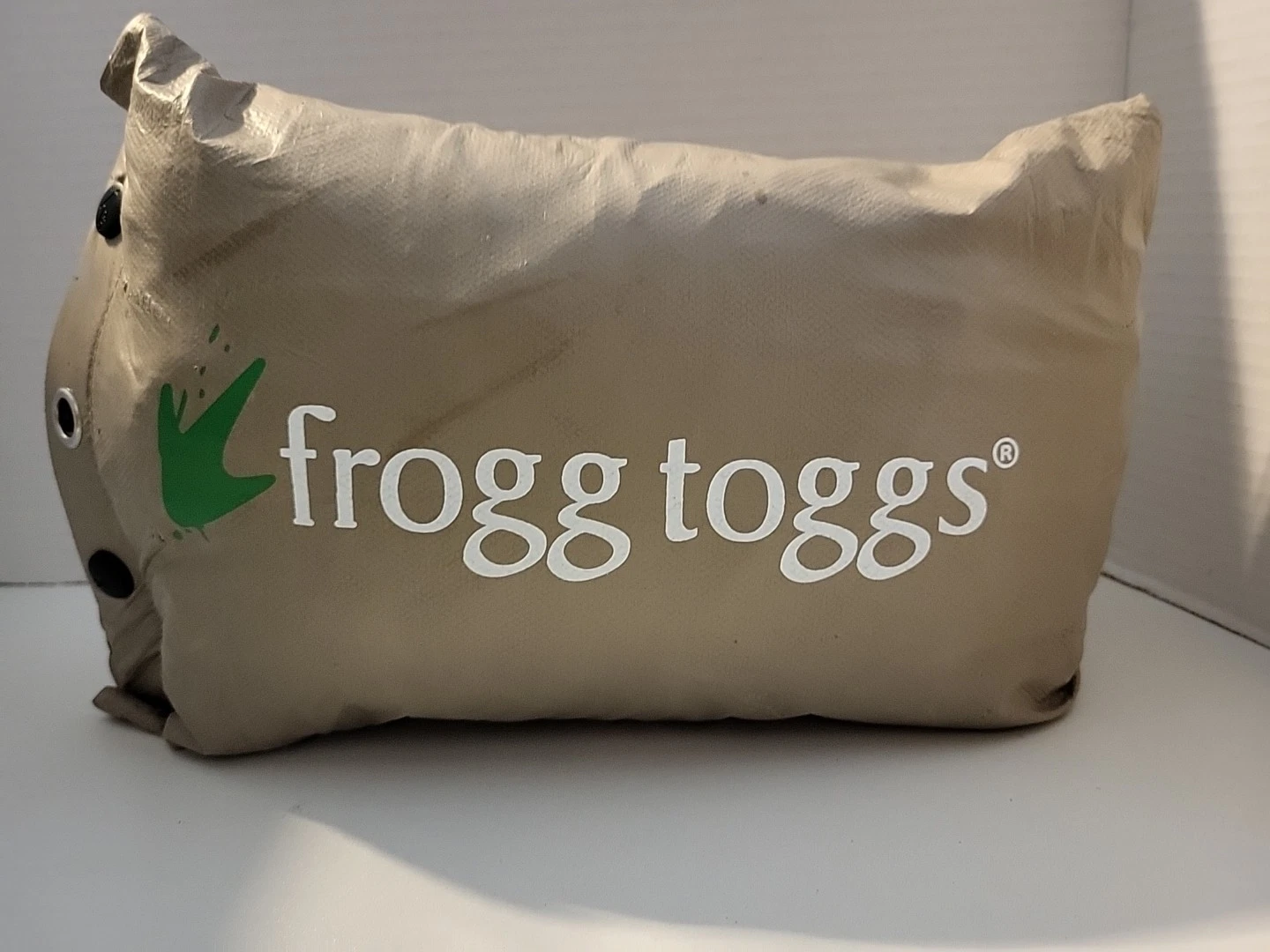 Frogg Toggs XL/ 2X Hooded Jacket & Pants Tan Lightweight
Opens in a new window or tab