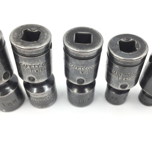 Cornwell 3/8" Drive 19mm Metric 6 Point Swivel Impact Socket UP2219MMR