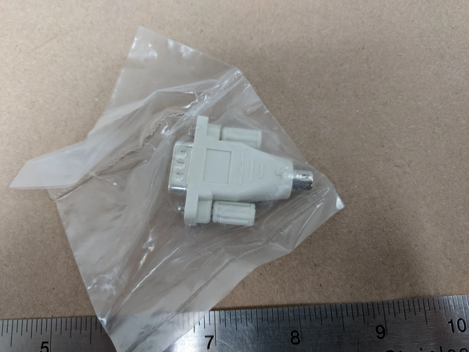 VGA To S-Video Display Adapter (MALE) - Image 2 of 4