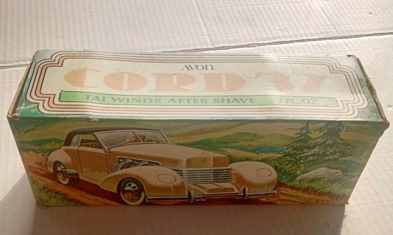Vintage Avon Decanter Bottle After Shave Cord '37 Full 7 FL. OZ. Tai Winds New
