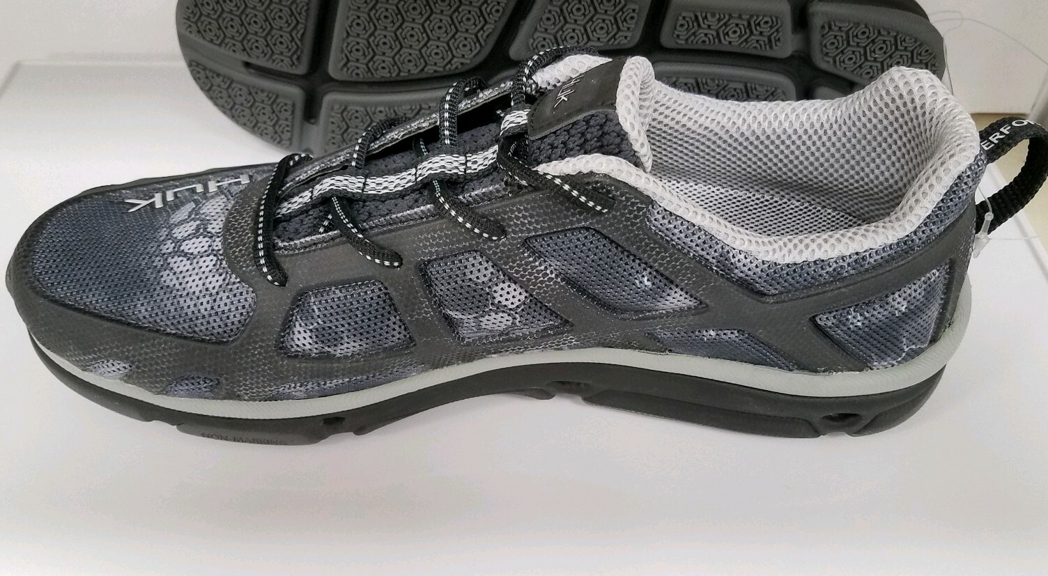 performance boating shoes