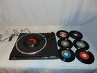 Vintage Technics DC Servo Automatic Turntable Vinyl record player SL-B26OU Japan