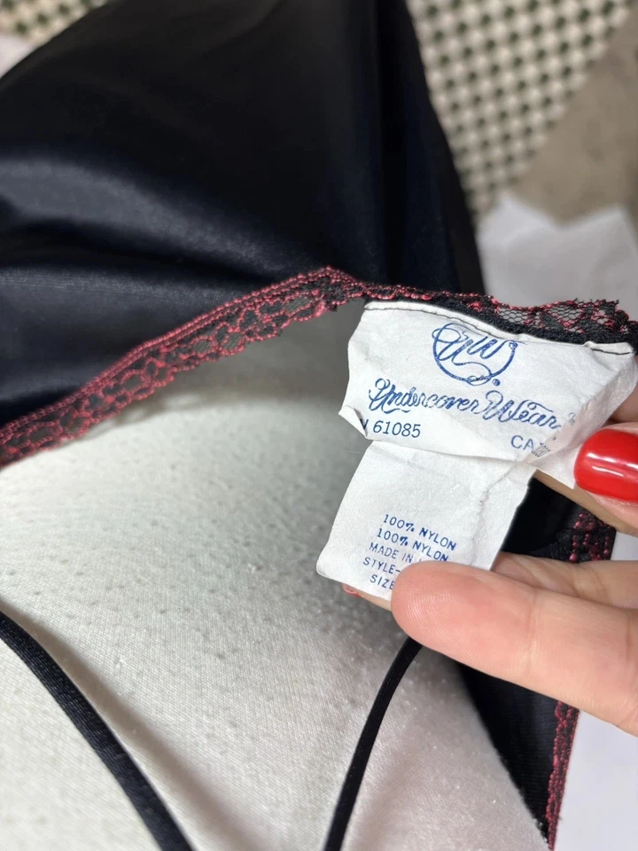 Vestido maxi vintage anos 70 camisola disfarçada renda M EUA sereia gótica Mcm - Imagem 2 de 4