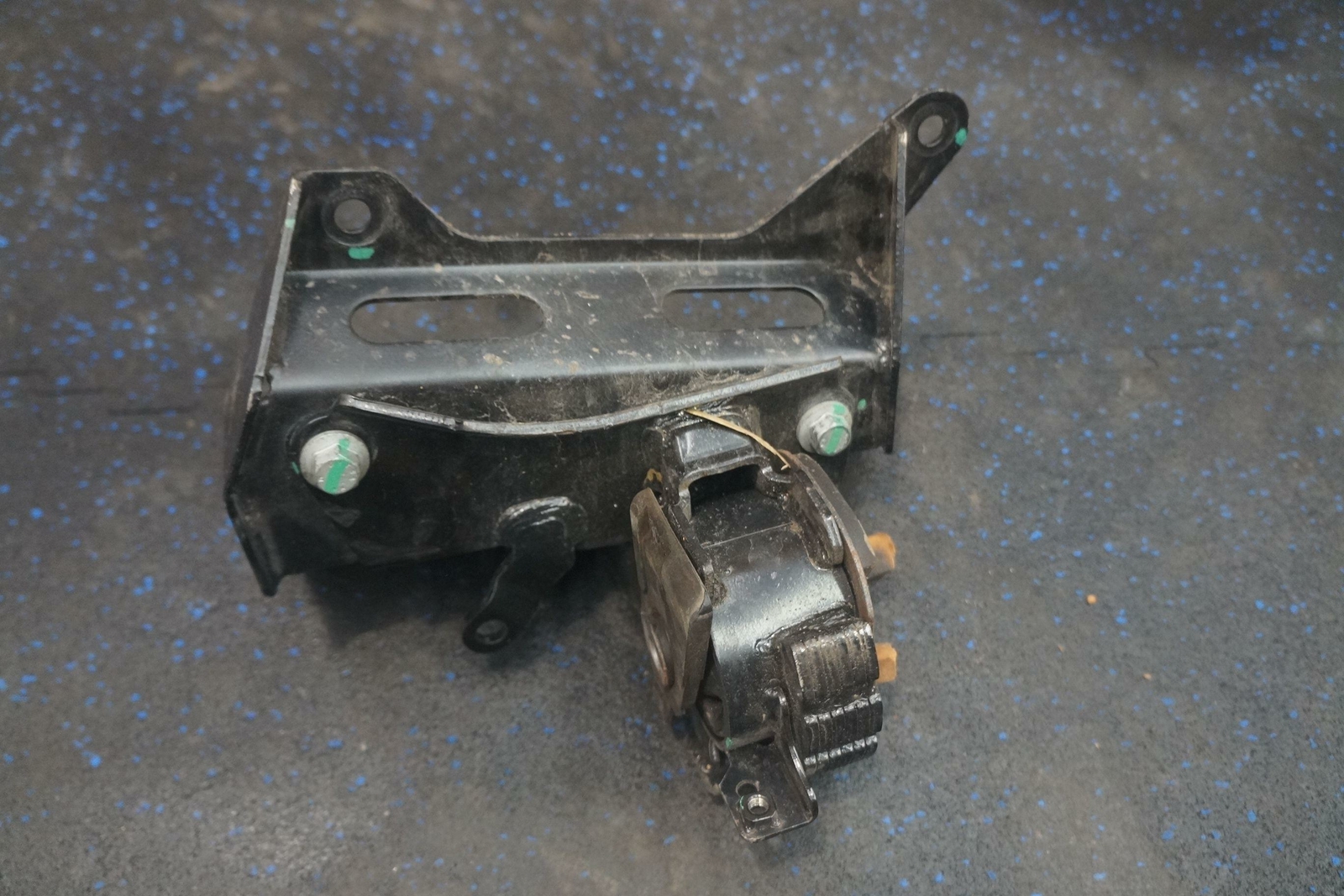 Left Subframe Bracket Insulator Engine Mount A132A0382F OEM Lotus Evora 2010