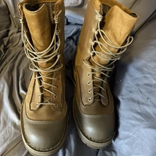 Danner USMC Rat GTX Men's Boot, Size US 9.5 Tan