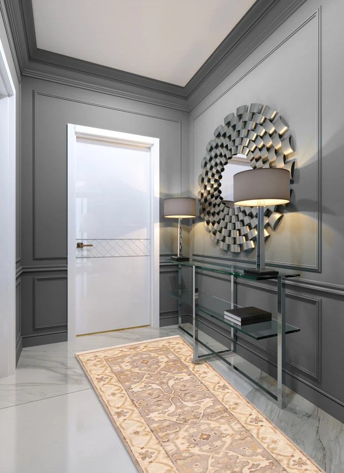 2'7" x 7'11" Vintage Hand-knotted Runner Rug Traditional Oriental Wool Carpet - Image 2 of 4