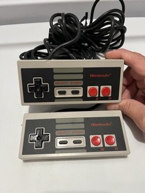 Nintendo NES Action Set Console CIB Complete W/ Manual & Inserts Authentic