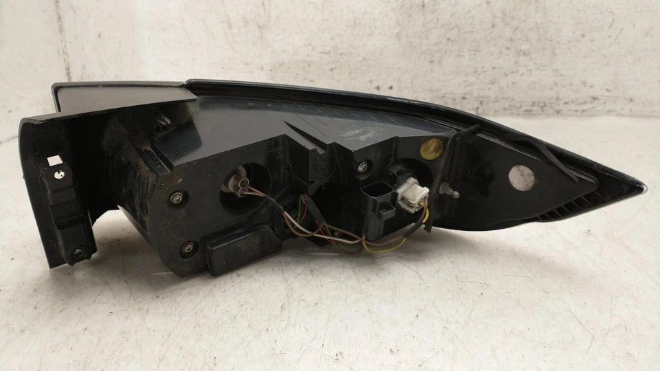 RANGE ROVER EVOQUE DRIVERS TAIL LIGHT LAMP RIGHT Estate 2014 LAND ROVER LR074796 - Image 3 of 4