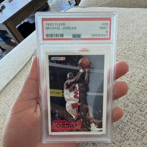 Fleer 1993-94 Michael Jordan #28 PSA 9 Chicago Bulls NBA Base Basketball Card