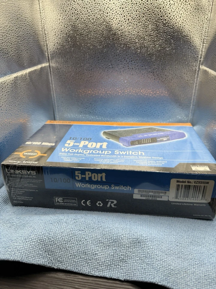 Linksys 10/100 Mbps 5-Port Workgroup Switch Model EZXS55W New Sealed - Image 4 of 4