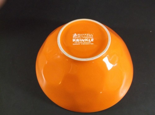 Maxwell & Williams Krinkle Soup Cereal Bowl Orange - Picture 2 of 3