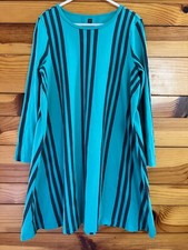 Tea Collection Printed Side Pleat Dress USA Destination Green & Navy Size 8